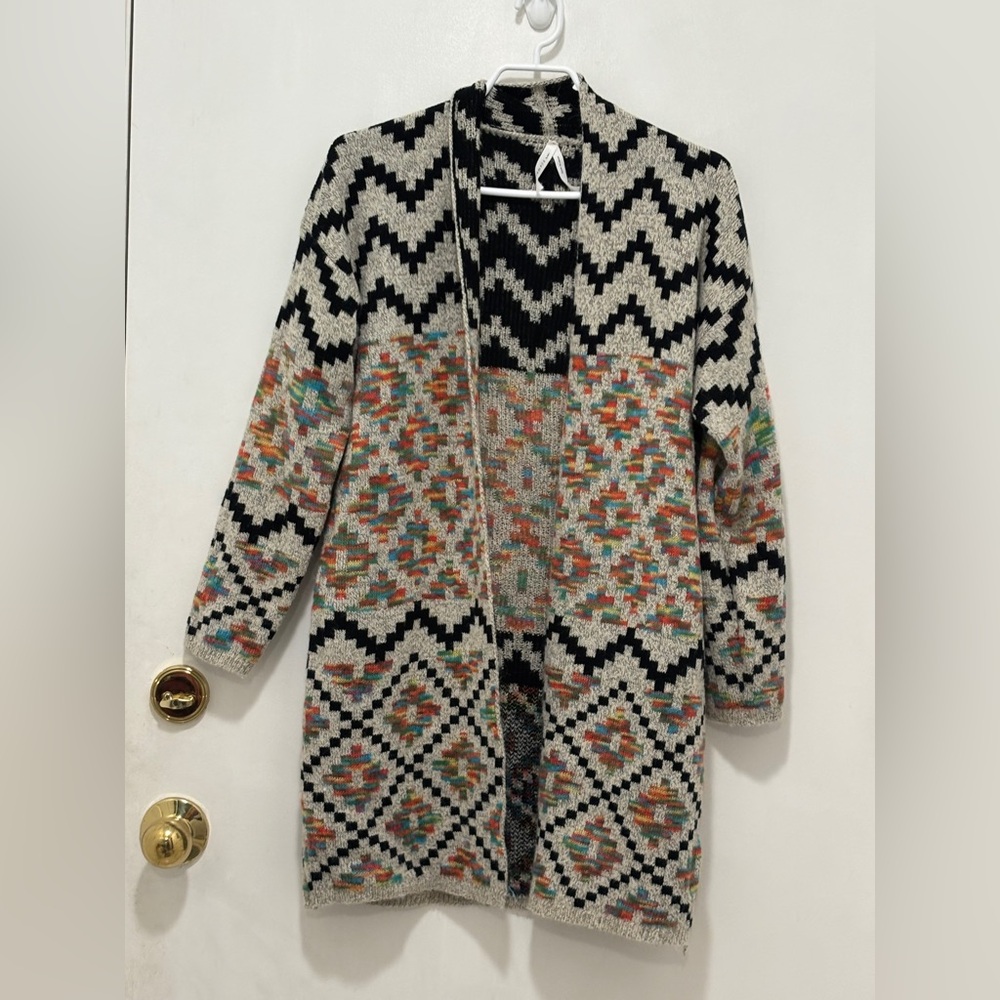 Dreamers Black and Multicolor Patterned Cardigan. Size S/M